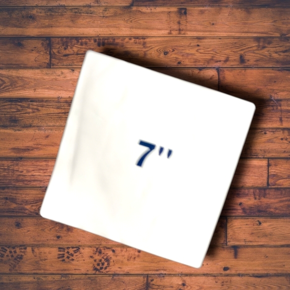 Old Navy Black Shorts - Picture 3 of 8